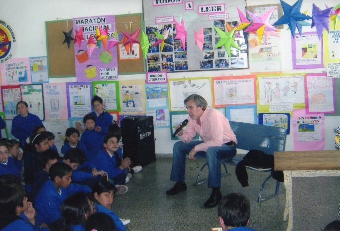 Presentación de El cuaderno escondido en la Escuela Manuel Belgrano de San Antonio de Areco 02